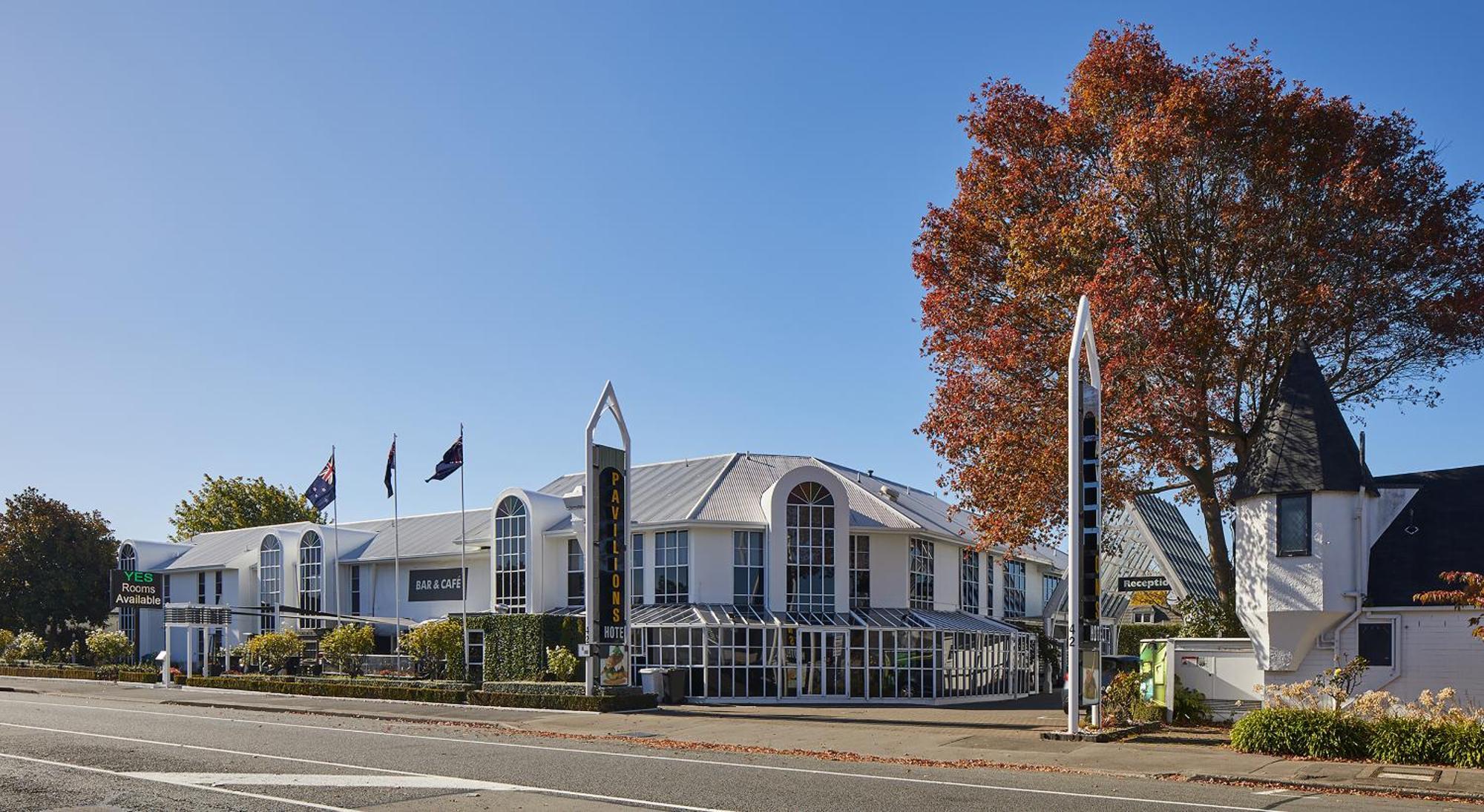 Pavilions Hotel Christchurch Exterior photo